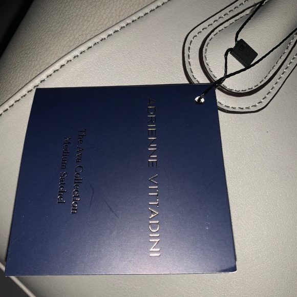 Adrienne Vittadini hand bag - Picture 6 of 7